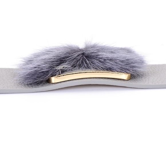 Faux Fur & Vegan Leather Cuff Bracelet - Picture 2 of 5